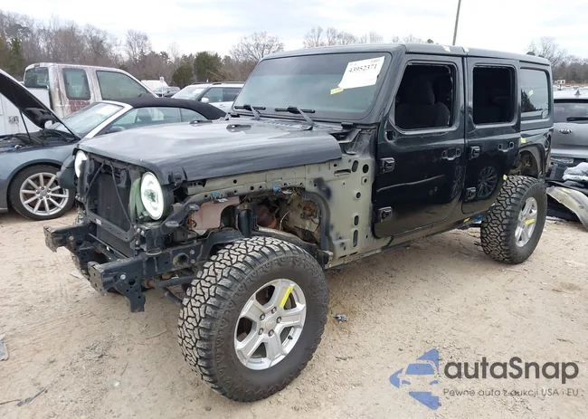 1C4HJXDGXJW136179: 43952371