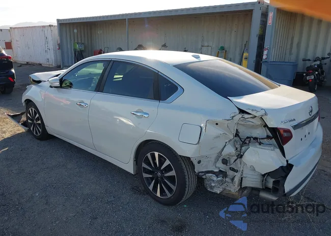 1N4AL3APXJC176522: 43952403