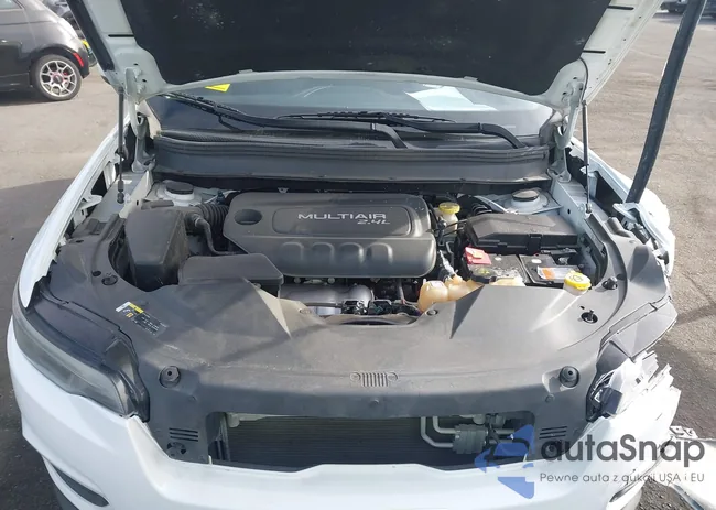 1C4PJLLB1KD178523: 43952468