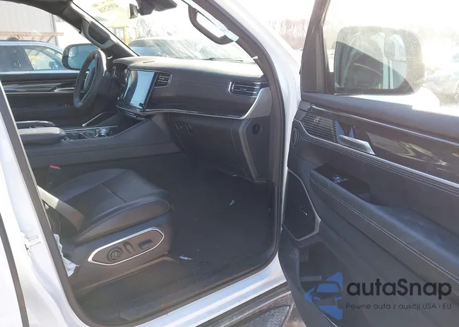 1C4SJSAP7RS118447: 43952518