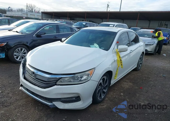 1HGCR2F08GA088601: 43953842