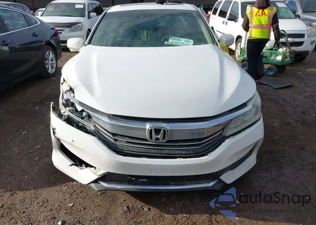 1HGCR2F08GA088601: 43953842