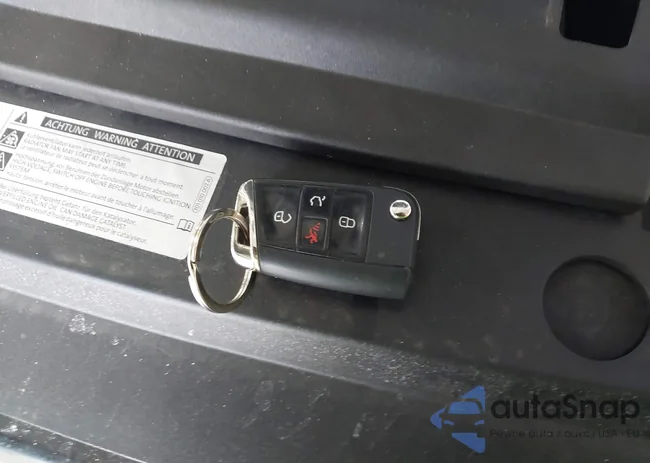 3VV3B7AX0JM076569: 43953856