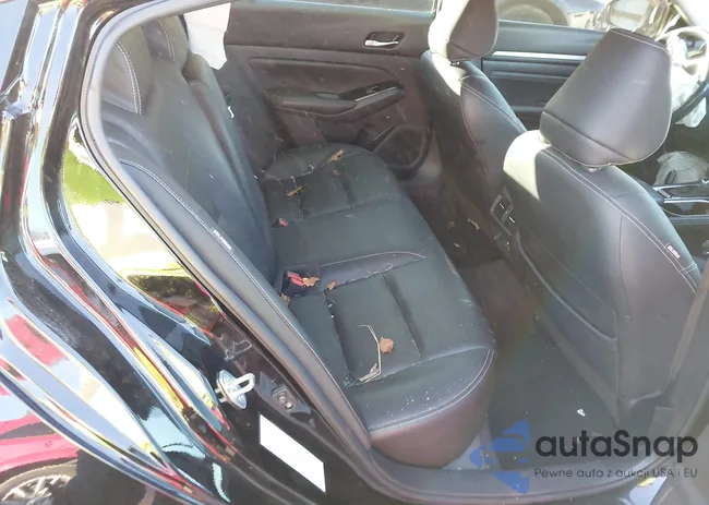 1N4BL4EV1PN366385: 43953918