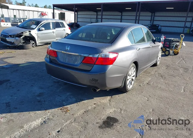 1HGCR2F70DA042415: 43954080