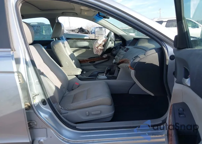 1HGCP2F80CA182803: 43954170