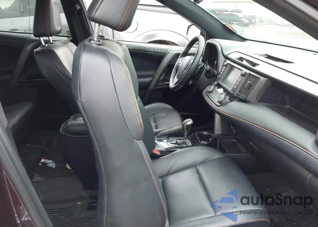 2T3JFREV8HW686081: 43954213