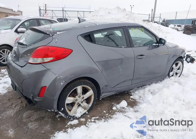 KMHTC6AD5CU065315: 43954223