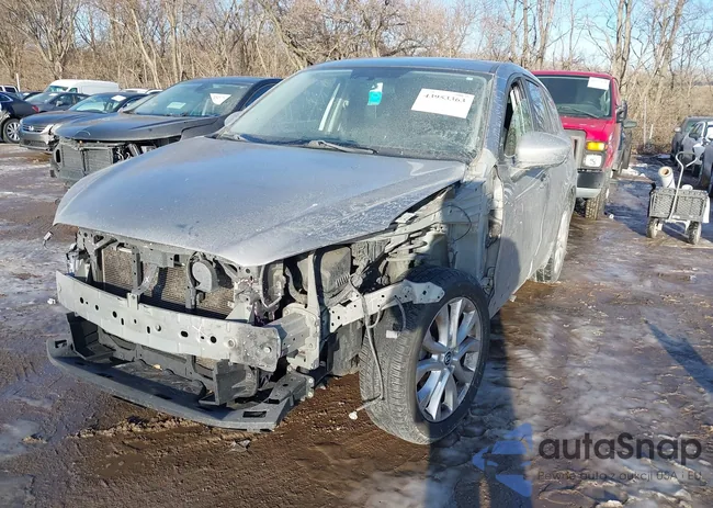 JM3KE2DE1D0109768: 43953363