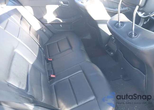 WDDHF8JB0DA686711: 43953416