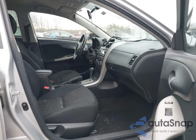 2T1BU4EE5CC851858: 43953603