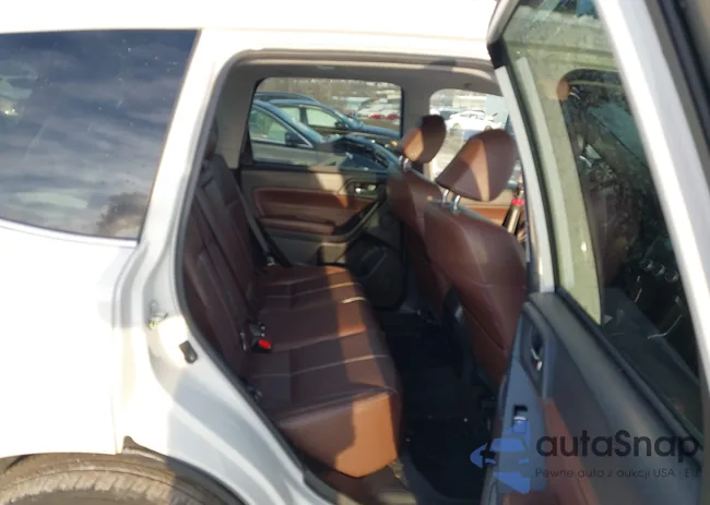 JF2SJAWC1JH445011: 43953676