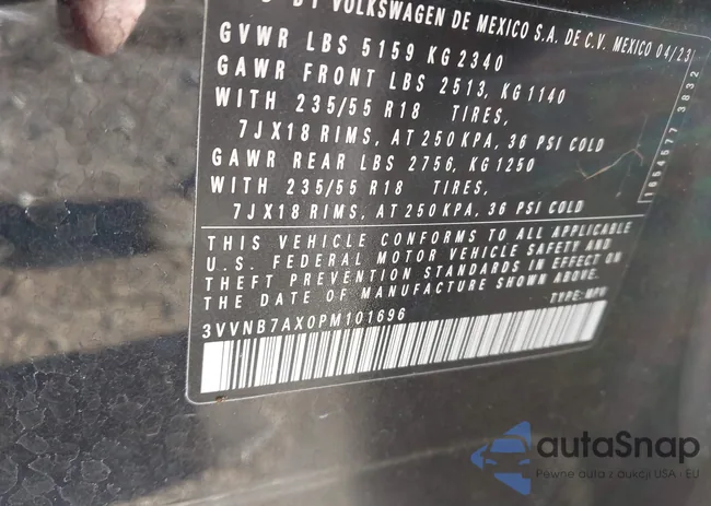 3VVNB7AX0PM101696: 43954761