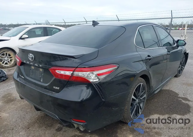 4T1B61HK8KU757724: 43954783