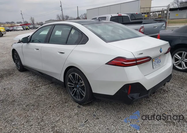 WBA53FJ0XTCW42773: 43954805