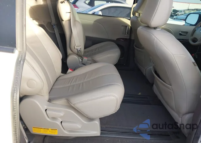 5TDYK3DC5ES413331: 43954905