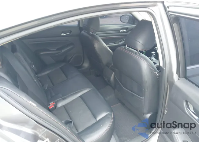 1N4AL4CV5MN330516: 43954911