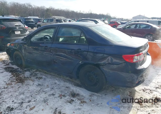 2T1BU4EE0BC701476: 43955058