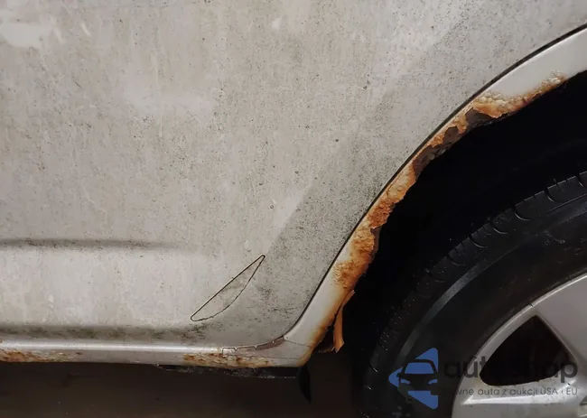 JTMBD31V365035460: 43955061