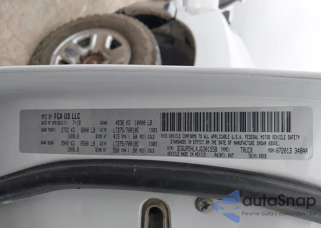 3C6UR5HLXJG301558: 43955153