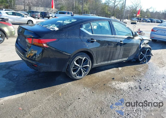 1N4BL4CW7RN383643: 43955182