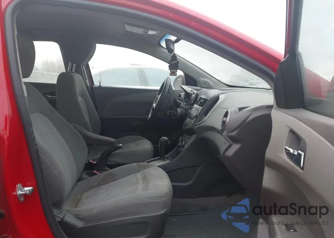 1G1JC5SHXC4105159: 43955251