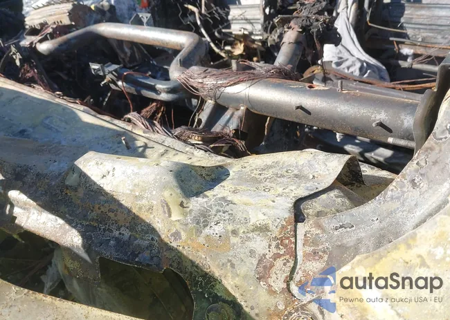 1FTYR1ZM0GKB03826: 43955293