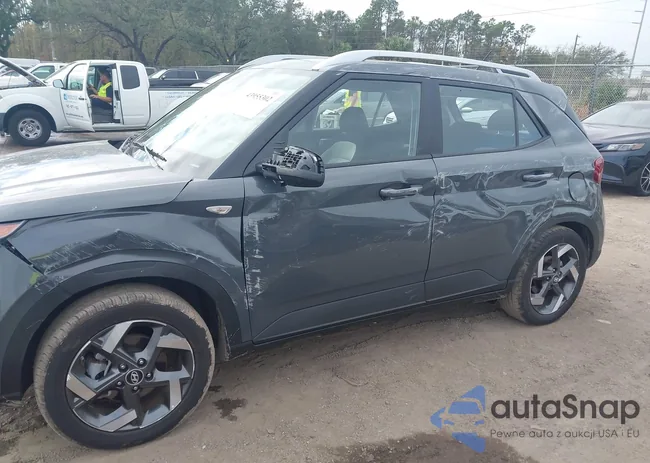 KMHRC8A30TU420033: 43955302