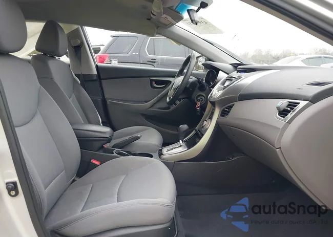 KMHDH4AE0BU121520: 43955331