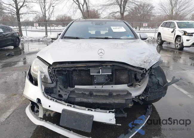 WDDUG6EB5JA348792: 43954577