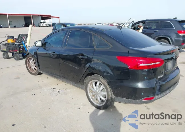 1FADP3F26FL374441: 43954637