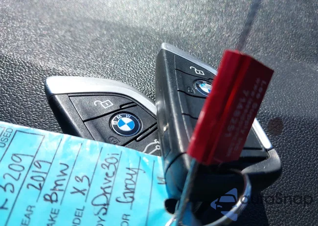 5UXTR7C55KLF36738: 43954691