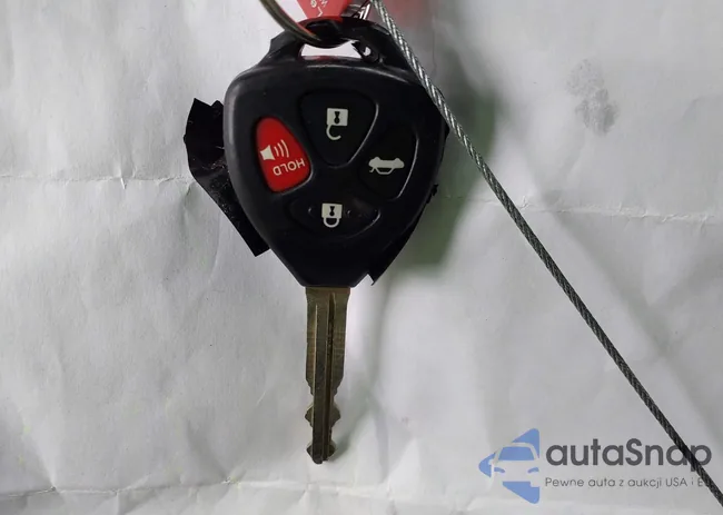 2T1BU4EE5DC051045: 43955769