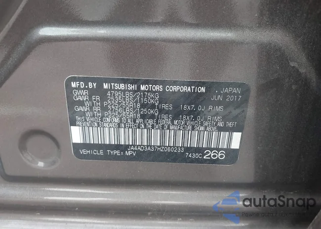 JA4AD3A37HZ060233: 43955783