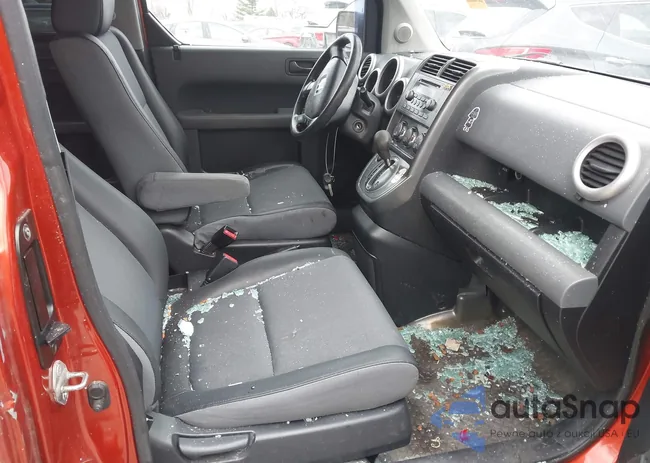 5J6YH18593L000643: 43955880