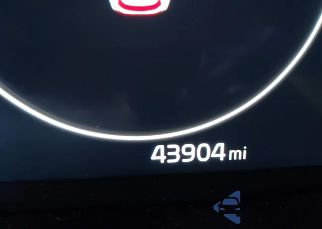 5XYRK4LF8PG218748: 43955938