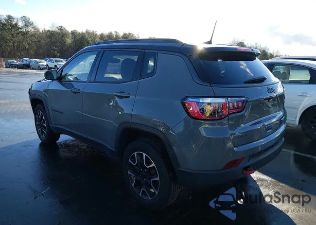 3C4NJDDB3LT203431: 43956047