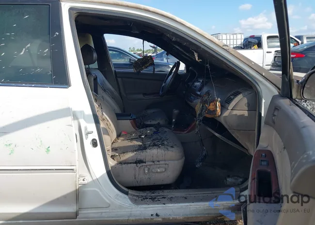 4T1BE32K25U403029: 43956077