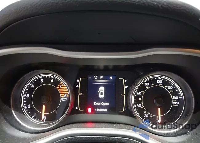 1C4PJMCS5GW360775: 43956131