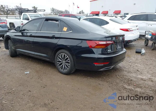 3VWCB7BU7KM209149: 43956197