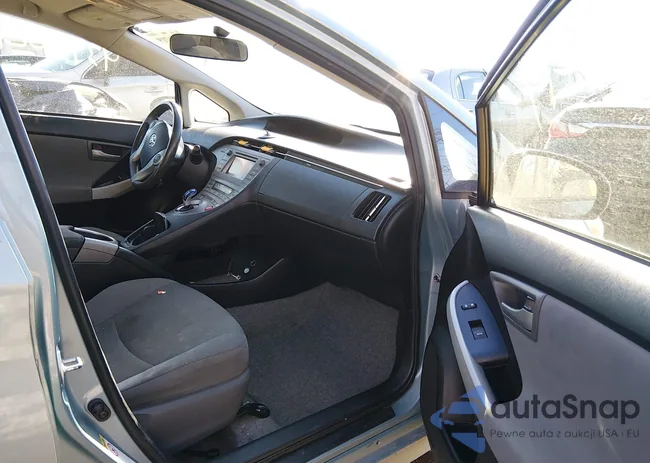 JTDKN3DU3D1622052: 43956219