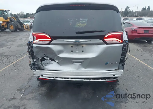 2C4RC1L74JR230113: 43956314