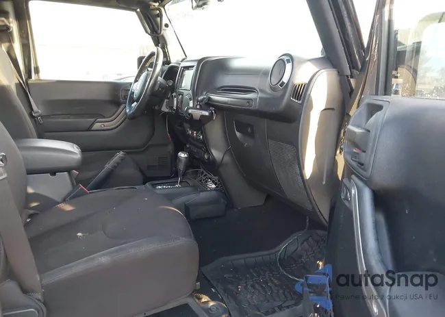 1C4BJWDG6EL149485: 43955374