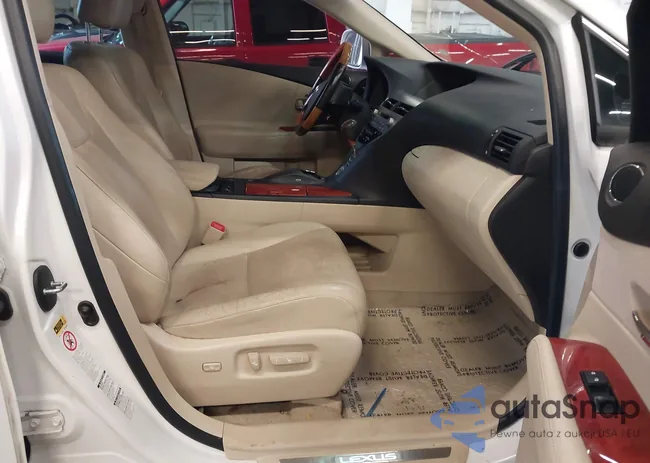 2T2BK1BA1AC058216: 43955411