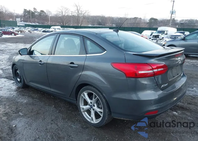 1FADP3J24GL297576: 43955435