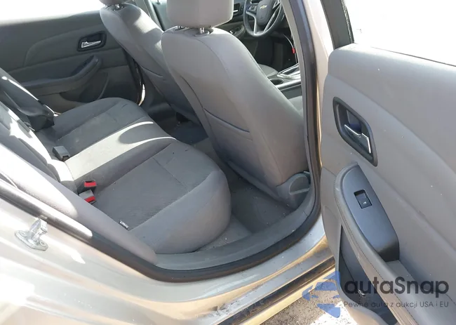 1G11B5SA6DF172451: 43955475