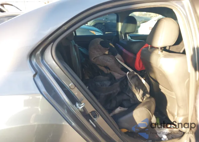 JH4CU26629C010032: 43955478