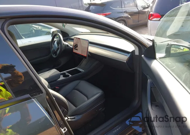 7SAYGDEE3NF410748: 43956990