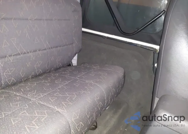 1J4FA49S02P702018: 43957020