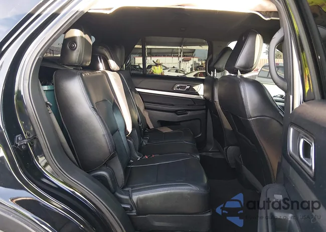 1FM5K7D83JGC28149: 43957100